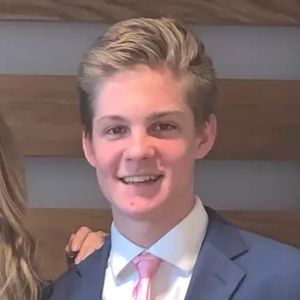 Meet your Posher, Mac